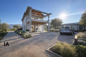 VILLA SINGOLA A MONTALTO UFFUGO