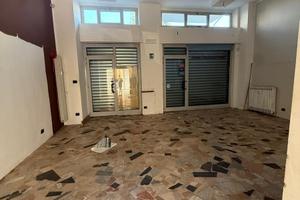 Fabbricato. Commerciale