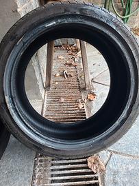 Gomme Estive 225-40-R18