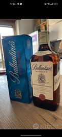 Bottiglia di whisky 