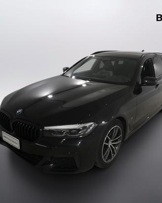 BMW Serie 5(G30/31/F90) - 520d 48V xDrive Touring