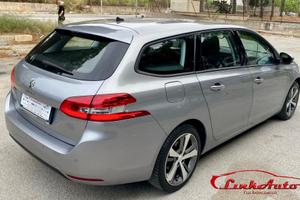 Peugeot 308 1.6 131CV automatica BlueHDi 120 S&S S