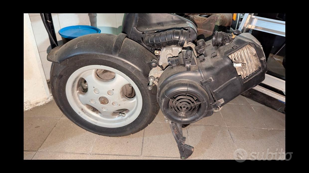 Motore vespa et4 Accessori e ricambi moto originali