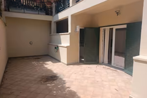 Grottarossa via Parabiago 140 mq terrazzo!!!