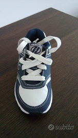 Scarpe con rotelle heelys