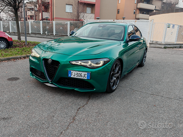 Alfa romeo Giulia 2.0 200cv pack performance