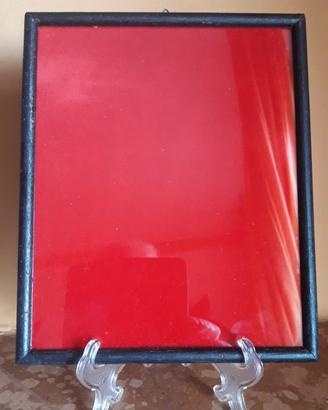 Cornice antica in legno con interno in Velluto