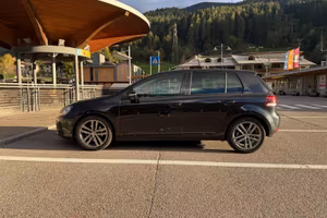 Volkswagen Golf VI 2.0 TDI Highline