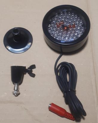 Illuminatore ad infrarossi per telecamere. 