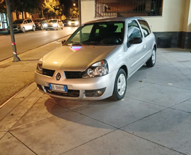 Clio storia 1.5 dci per pezzi