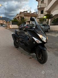 T-Max 500 anno 2009