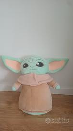 Peluche Baby Yoda