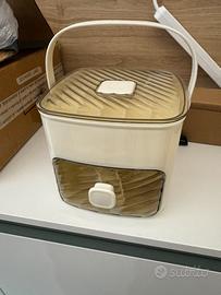 Contenitore per ghiaccio