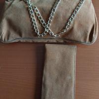 Pochette scamosciata con portafoglio