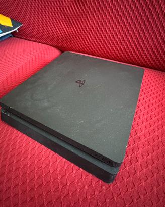Playstation 4 slim 1 Tb