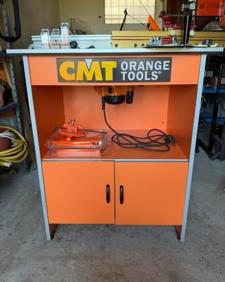 Tavolo Industrio CMT con Fresatrice e Accessori