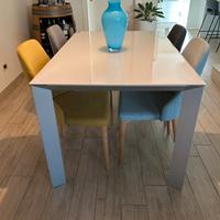 Tavolo Vetro bianco Scavolini + Sedie