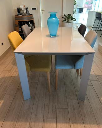 Tavolo Vetro bianco Scavolini + Sedie