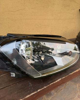 Fari anteriori VW GOLF 7