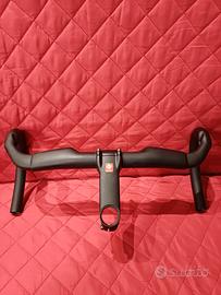 Manubrio Bontrager Aero Pro + Attacco manubrio 