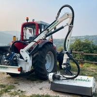 Trattore mcCormic 105 con braccio decespugl hymach