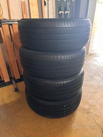 Gomme auto
