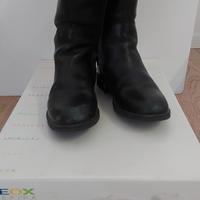 stivale bambina numero 33