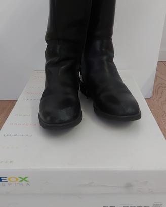 stivale bambina numero 33