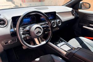 Mercedes Gla 200d Amg Premium versione digital