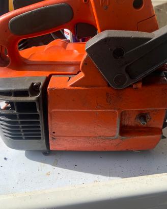 Motosega husquarna 334t