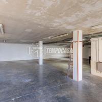 VENDITA CAPANNONE INDUSTRIALE ADIACENTE ALLE TANGE