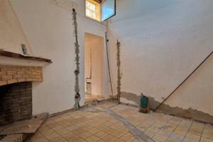 Bilocale indipendente da ristrutturare