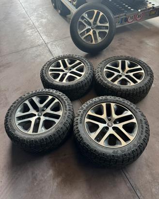 CERCHI E GOMME 20’’ DEFENDER 90 - 110