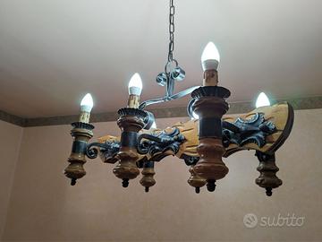 Lampadario in Legno e Ferro Battuto, Medievale