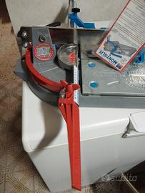 taglia piastrelle montolit 