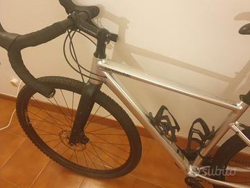 Biciclett gravel donna