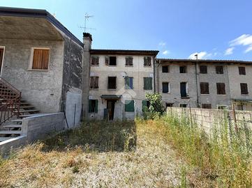 CASA INDIPENDENTE A PEDEROBBA