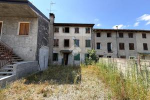 CASA INDIPENDENTE A PEDEROBBA