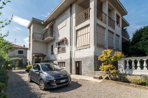 GORLA MAGGIORE - PORZIONE DI VILLA BIFAMILIARE CON
