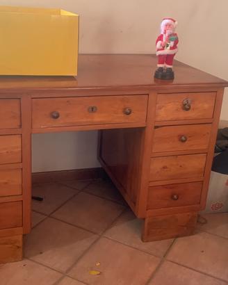 Scrivania ideale per restauro in stile shabby