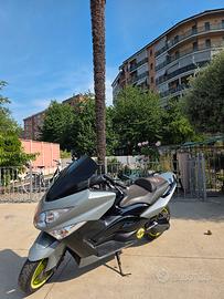 T Max 
