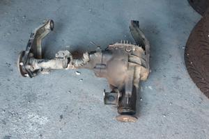Differenziale anteriore Mitsubishi L200 del 2011