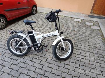 Bici Elettrica BAD BIKE nuova pieghevole