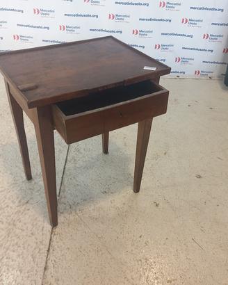 Tavolino da Lavoro in Noce - Inizi 800