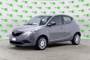 Lancia Ypsilon 1.0 firefly hybrid Silver s&s 70cv