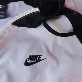 Tuta completa giacca e pantalone NIKE