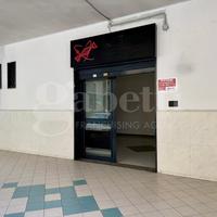 Negozio Mugnano di Napoli [MLF48ACG]