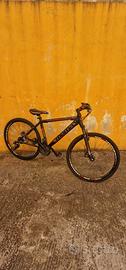 Bicicletta mountainbike