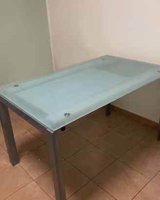 Tavolo allungabile in vetro