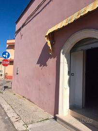 Locale Commerciale : Costruzione a Stella